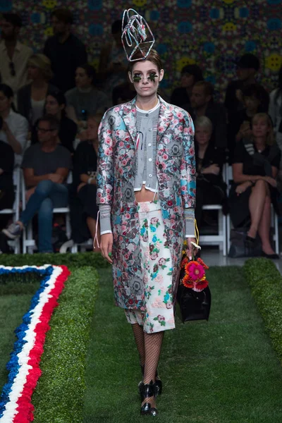 Look 17